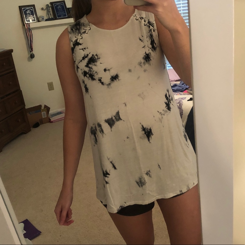 White/black Tie Dye Tank